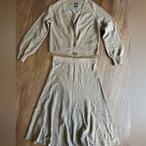 GAP Cashsoft Sweater set - cardigan and skirt